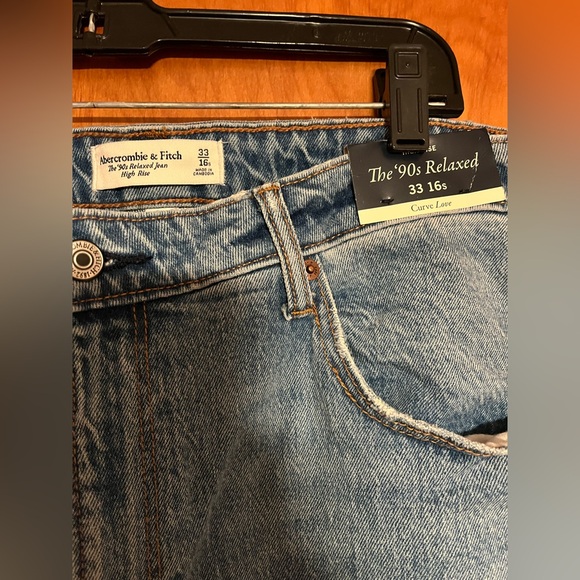 Abercrombie Curve 90’s Relax Jeans - Picture 3 of 4